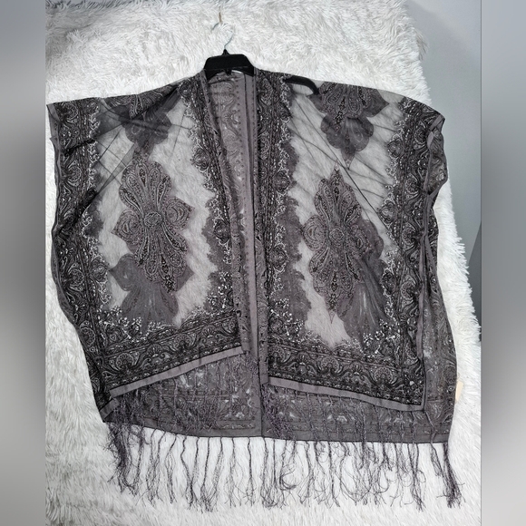 Pretty Persuasions Burnout Paisley Print Kimono Jacket OS Boho Festival Fringed - Picture 2 of 11